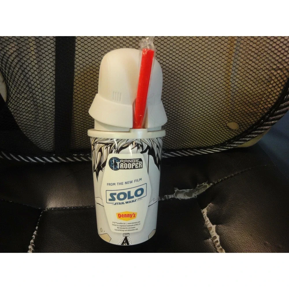 Solo Star Wars Dennys promotional advertising Range Trooper head cup w straw NEW